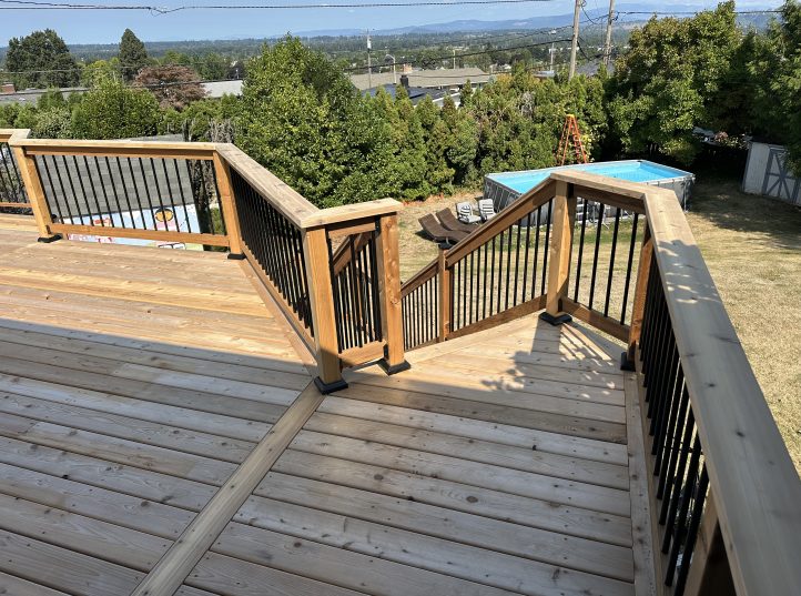 Cedar Deck Resurfacing 13