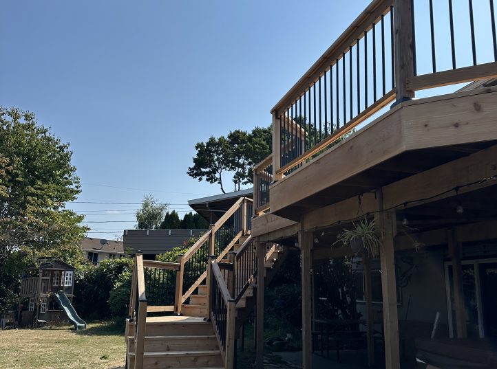 Cedar Deck Resurfacing 18