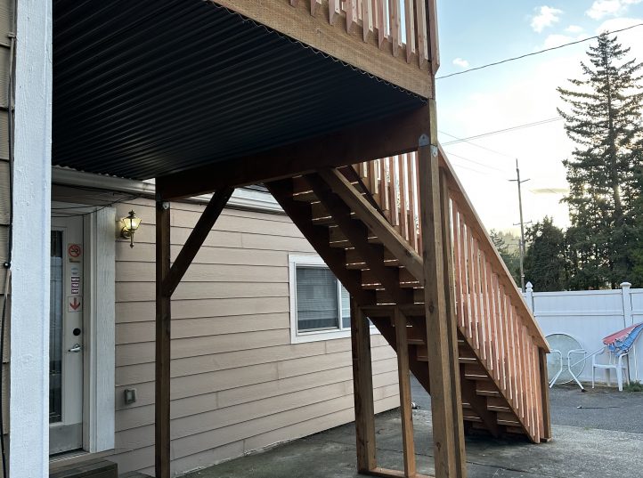 Cedar Balcony Deck with Stair Access 8