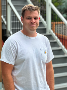 Ready to start <br />
your <span>project with <br />
Larry?</span>